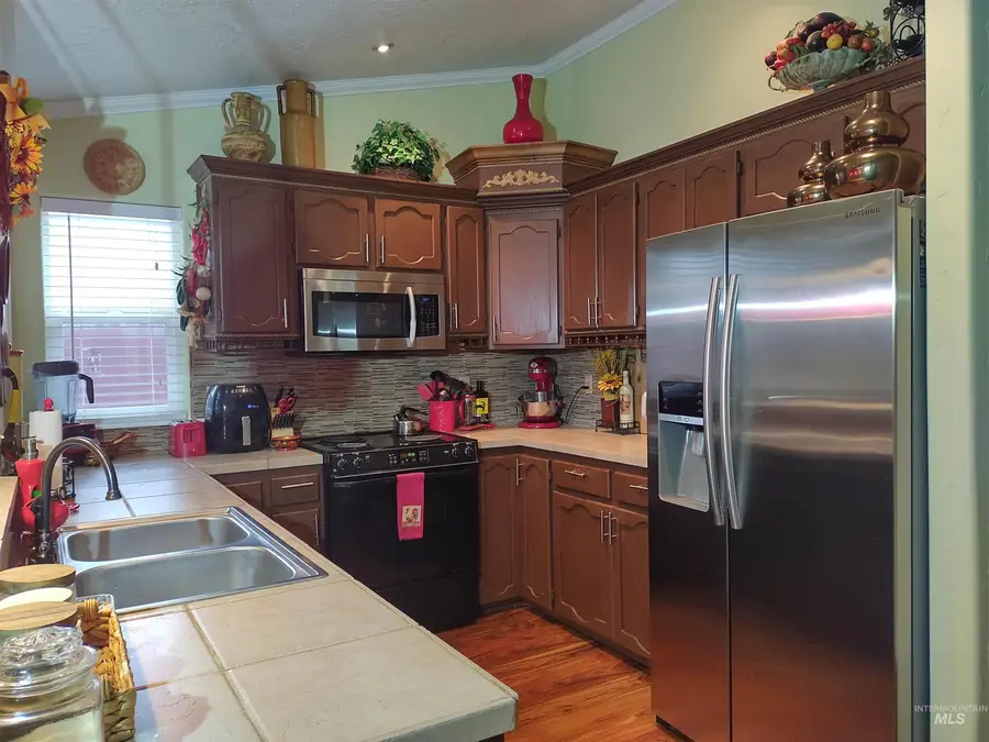 9249 W Carousel St, Boise, ID 83709 - #3