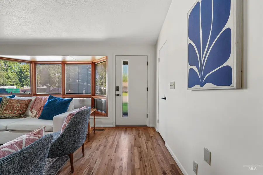 1913 W Suncrest Dr, Boise, ID 83705 - #3