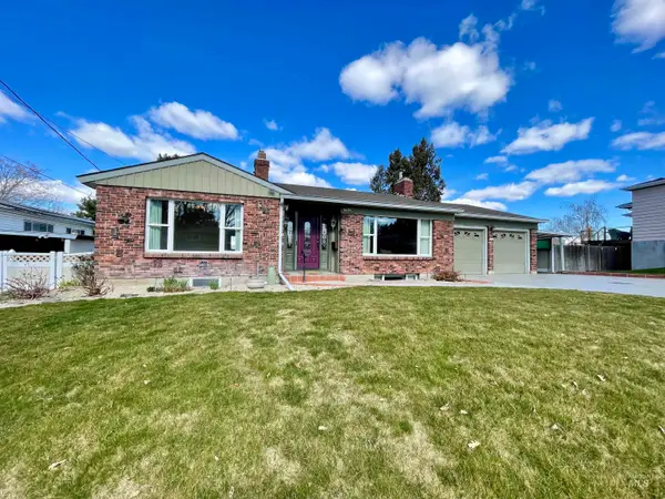 6414 W Randolph Dr, Boise, ID 83709