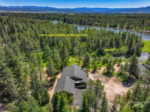 12930 Dawn Dr., Donnelly, ID 83615