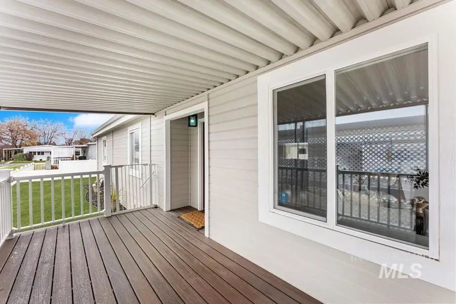 9390 W Ustick Rd #Trlr 26, Boise, ID 83704 - #2