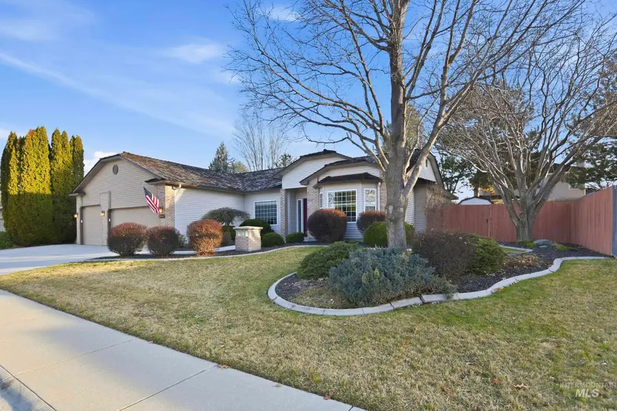 950 E Kingsford Drive, Meridian, ID 83642 - #3