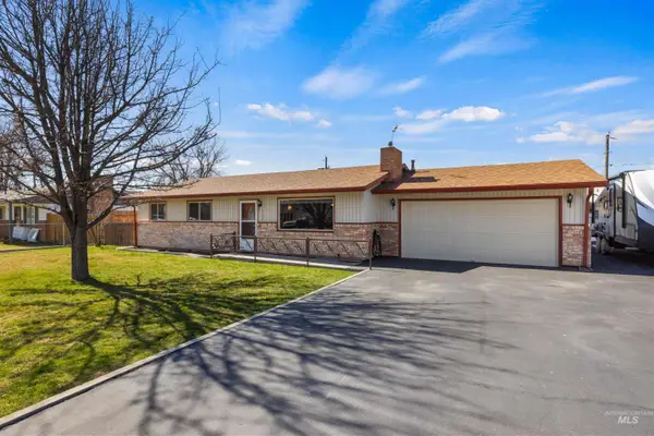 3304 S Illinois Ave, Caldwell, ID 83605