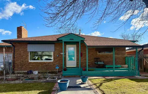 2068 Sherry Ln, Twin Falls, ID 83301