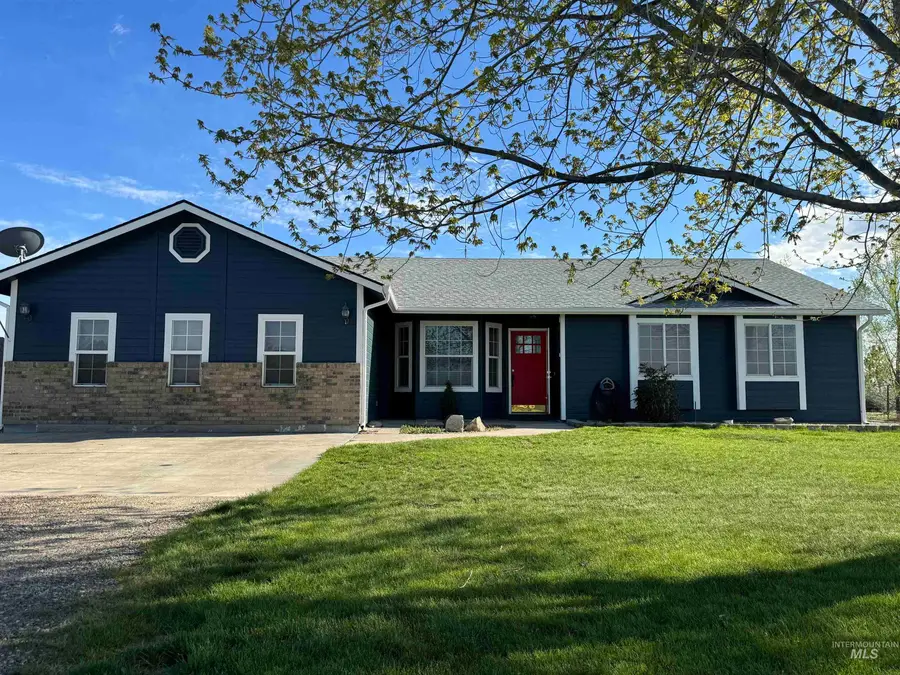 3301 SW Smith Rd, Mountain Home, ID 83647 - #2