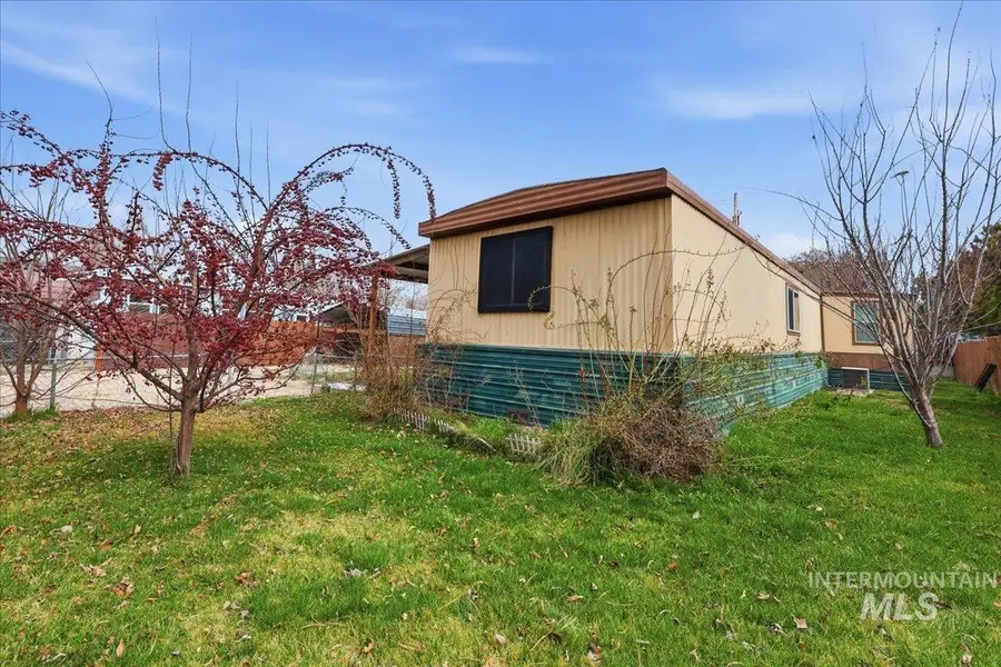 406 Duke Ave, Middleton, ID 83644 - #3