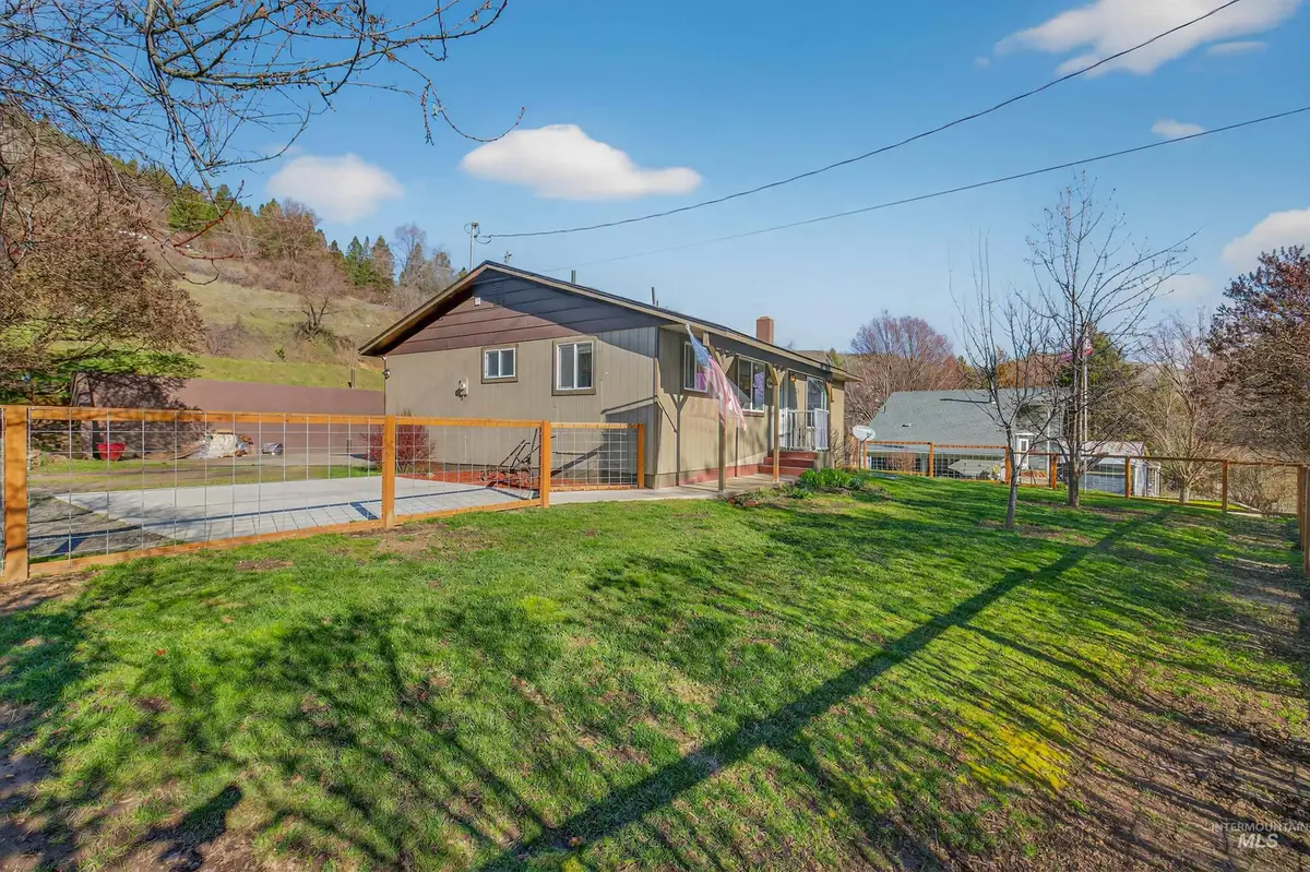 128 Old Main Street, Juliaetta, ID 83535 - #1