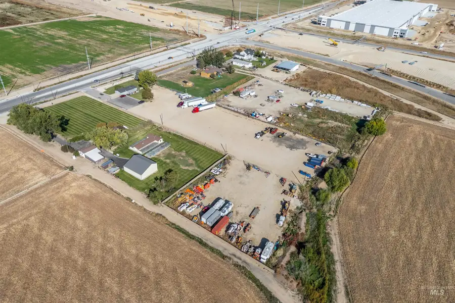 4457 E Franklin Rd, Nampa, ID 83687 - #3