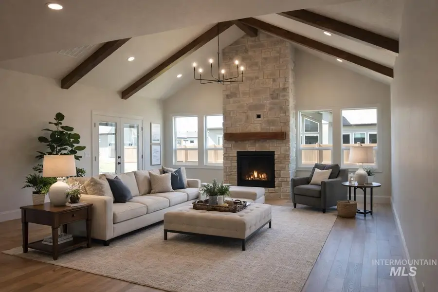 817 N Gracie Avenue, Eagle, ID 83616 - #2