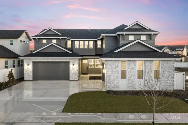 7535 W Diamond Lake Dr, Boise, ID 83714