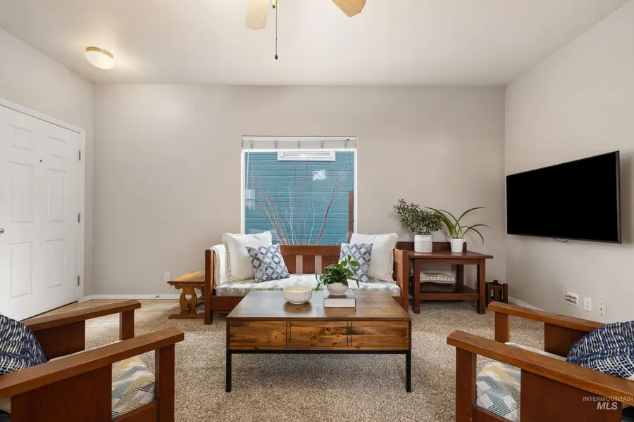 1005 N Harding St, Boise, ID 83706 - #2