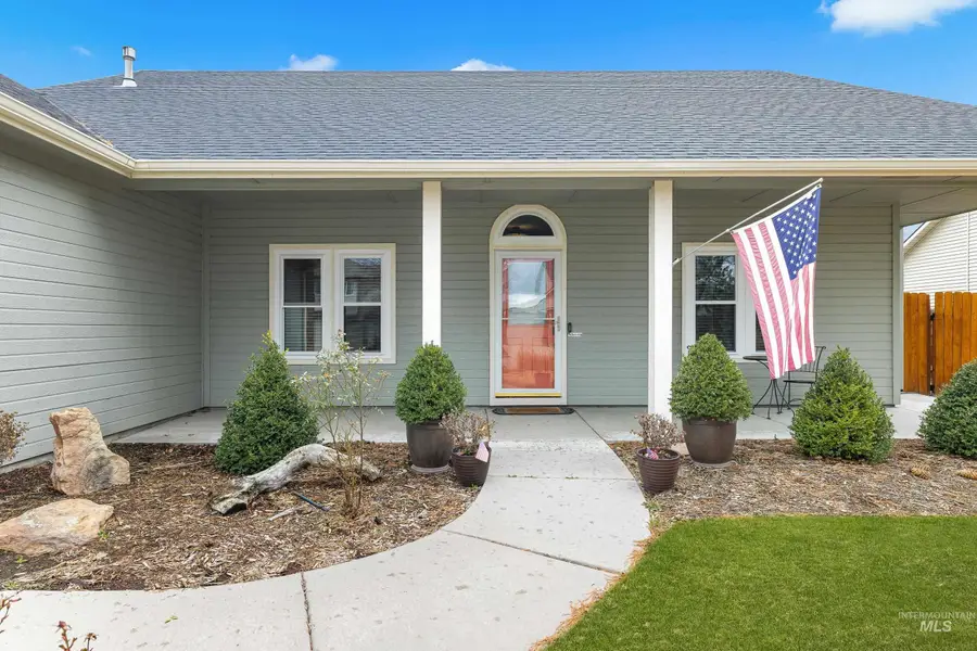 3021 E Green Canyon Dr, Meridian, ID 83642 - #2