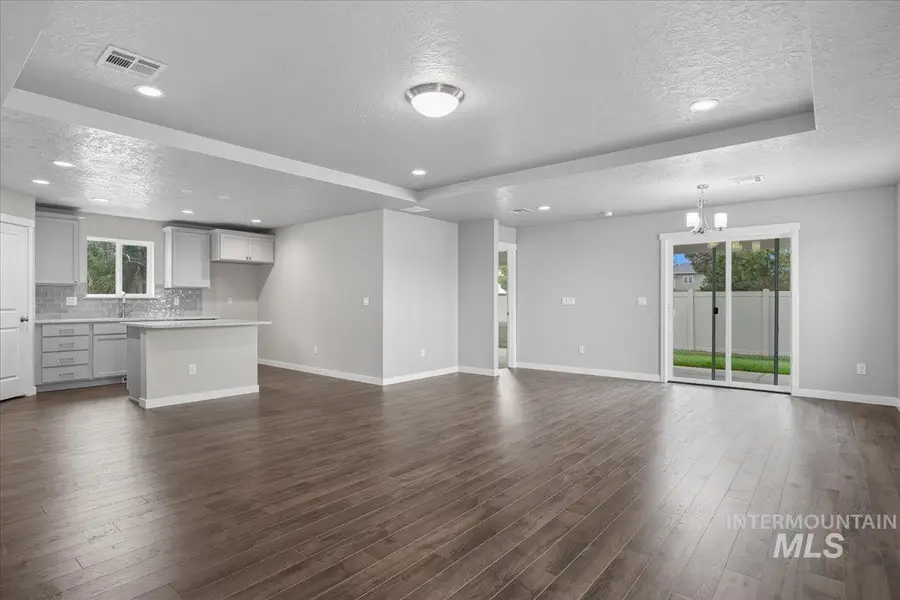 5921 N Backfire Way, Meridian, ID 83646 - #2