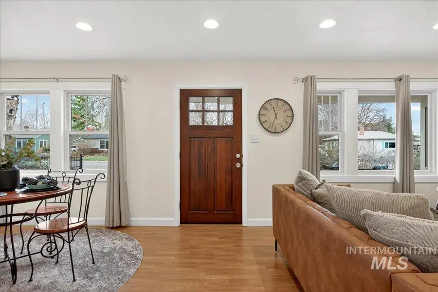 506 N Hillview Drive, Boise, ID 83712 - #2