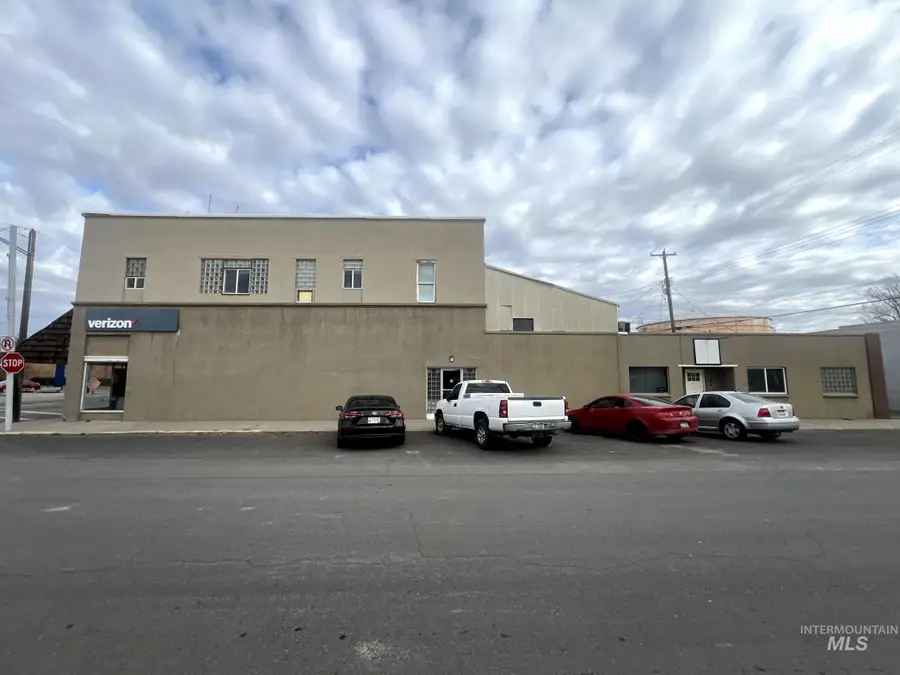 442/446 Main Street, Gooding, ID 83330 - #2