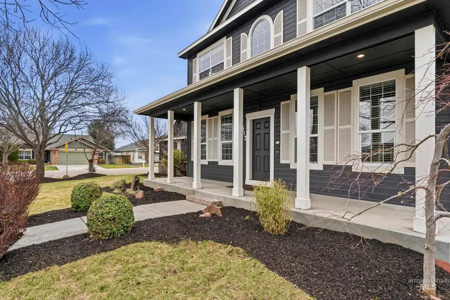 617 W Alderwood Lane, Nampa, ID 83651 - #3