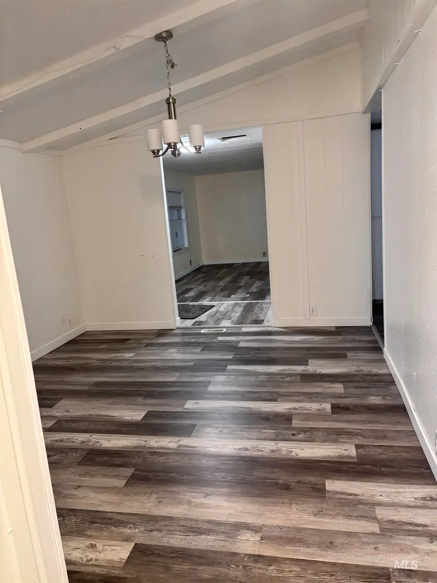 1410 Flamingo Ave #49, Nampa, ID 83651 - #2