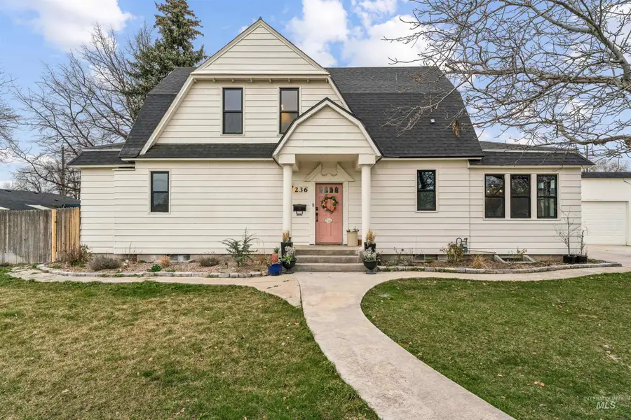 236 Elmore Ave, Nampa, ID 83651 - #2