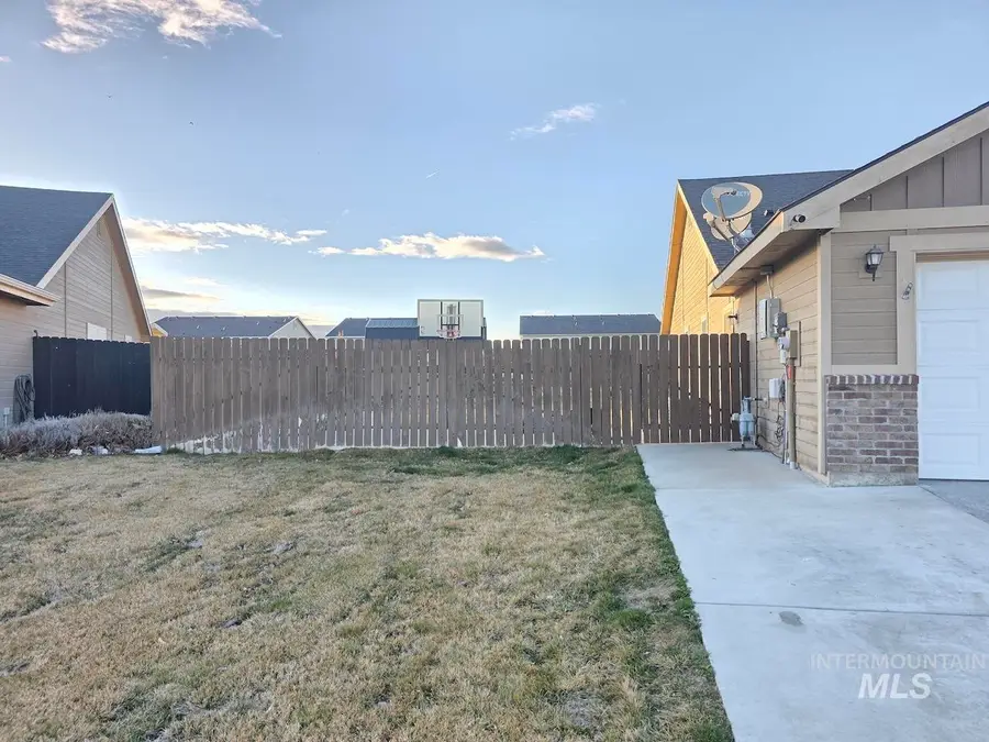 4503 Julie St, Caldwell, ID 83607 - #2