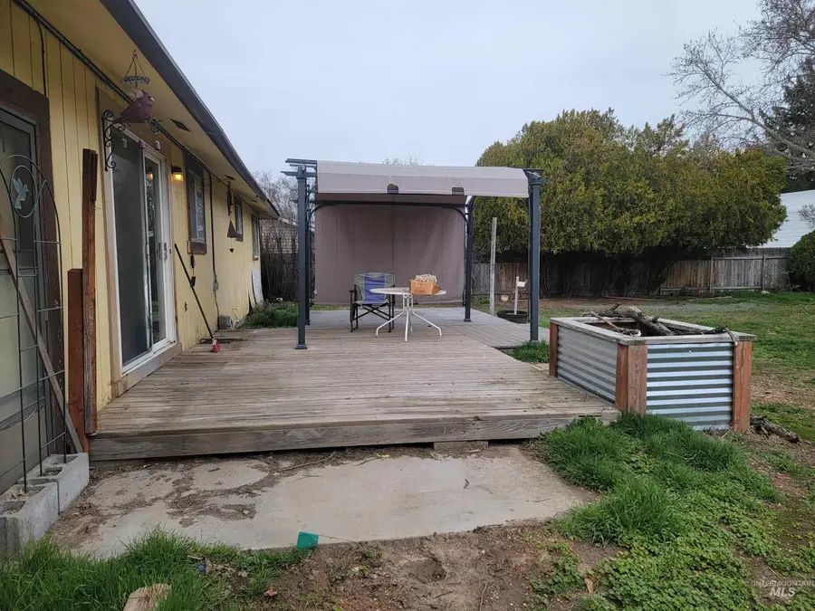 1104 NW 13 Th Ave, Meridian, ID 83642 - #3