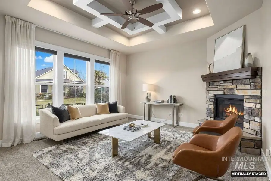 3318 N Park Crossing Ave, Meridian, ID 83646 - #3