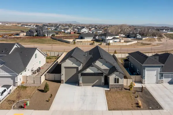 258 W Kinross St, Middleton, ID 83644