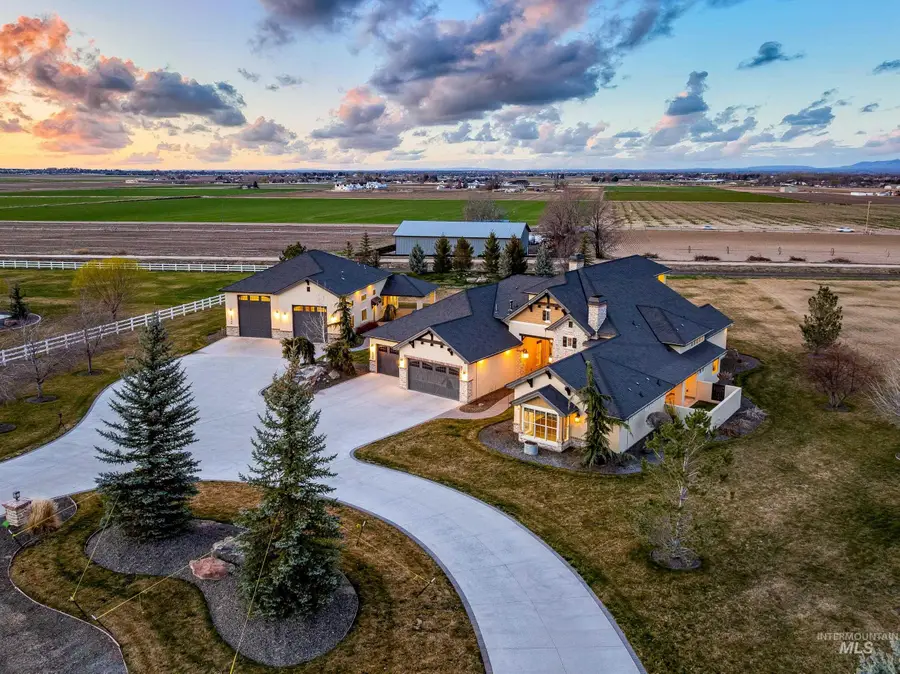 12246 Rivendell Ct, Nampa, ID 83686 - #2