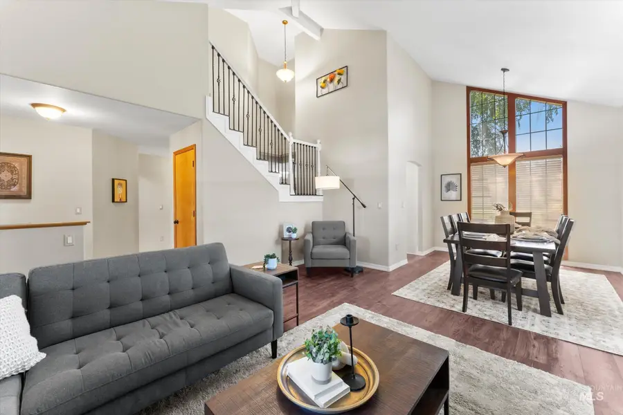 5811 W Sterling Ln,, Boise, ID 83703 - #2