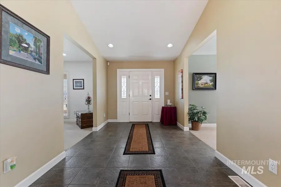 4609 N Mountain View Drive, Boise, ID 83704 - #3