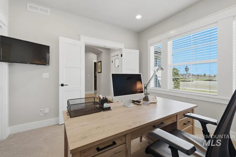 1315 W Tenzing, Nampa, ID 83686 - #3