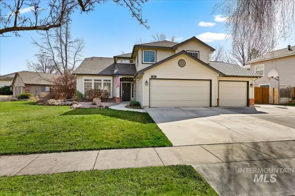 8007 W Scardale Ct, Boise, ID 83704