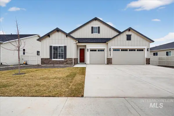 1363 Stirling Meadows, Middleton, ID 83644