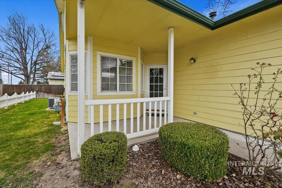 9184 W Tudor Ct, Boise, ID 83704 - #3
