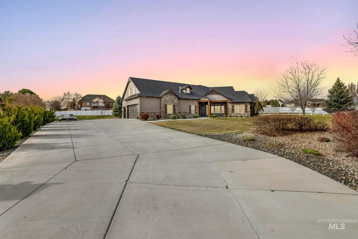 3987 N 3540 E, Kimberly, ID 83341 - #1