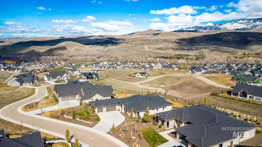 11500 N 17th Way, Boise, ID 83714 - #2