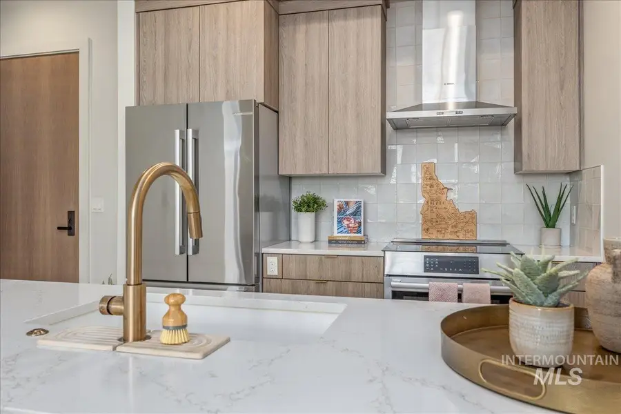 4184 E Haystack St #305, Boise, ID 83716 - #3