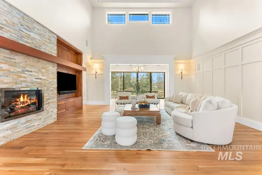 1049 E Riversong Dr, Eagle, ID 83616 - #3