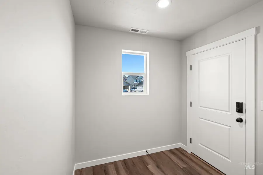 6600 W Black Butte Dr, Meridian, ID 83646 - #2