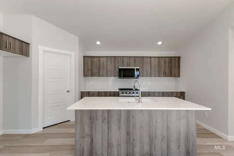 6515 W Plateau Creek Dr, Meridian, ID 83646 - #3