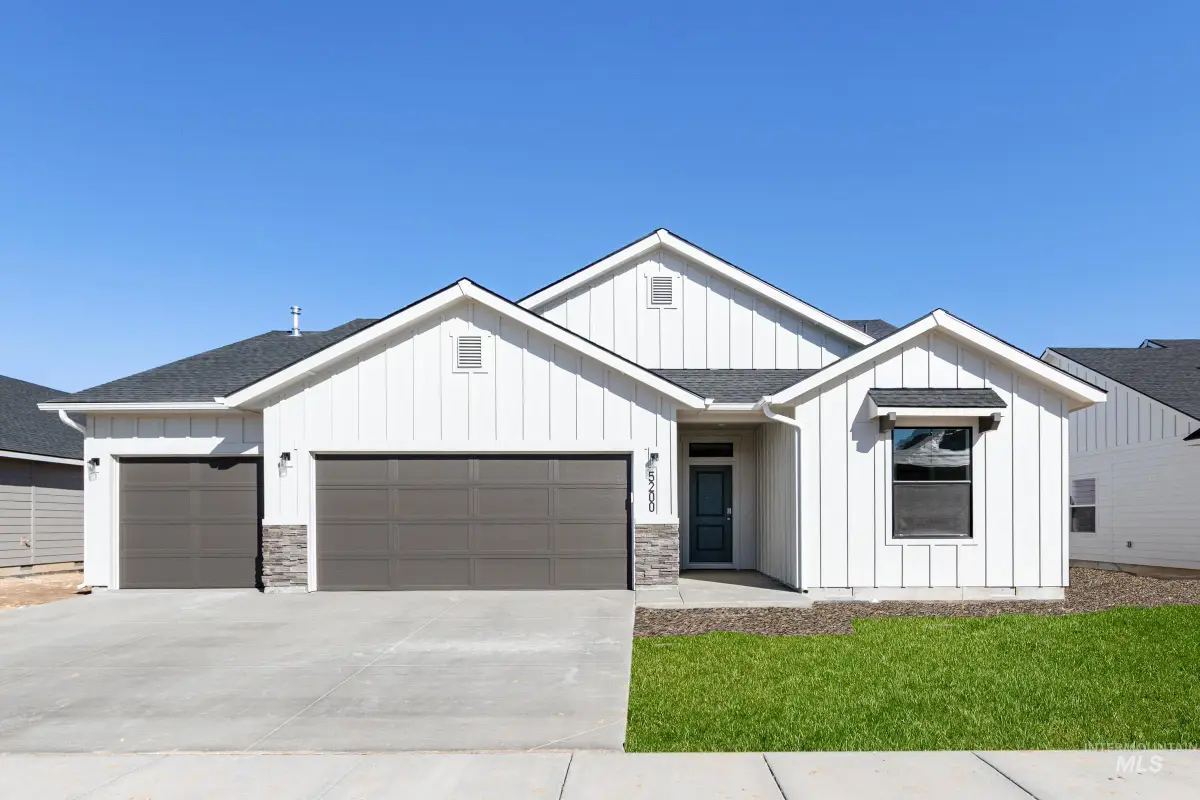 5200 E Phelps Lake Dr, Nampa, ID 83687 - #1