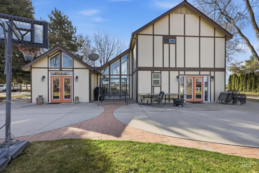 5702 E Victory Rd., Nampa, ID 83687 - #3