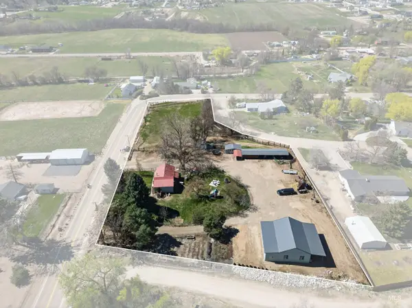 23466 Freezeout Rd, Caldwell, ID 83607