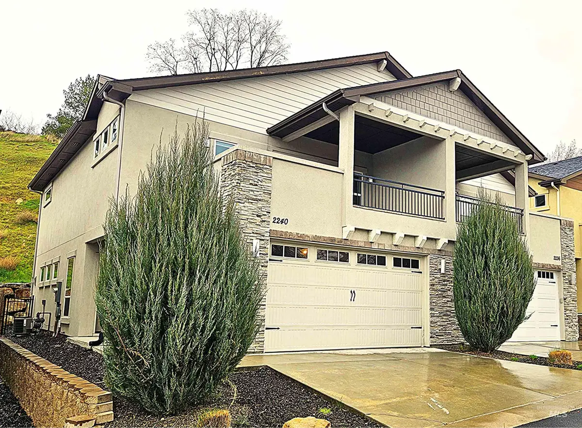 2240 W Terrace Ln, Boise, ID 83702 - #1