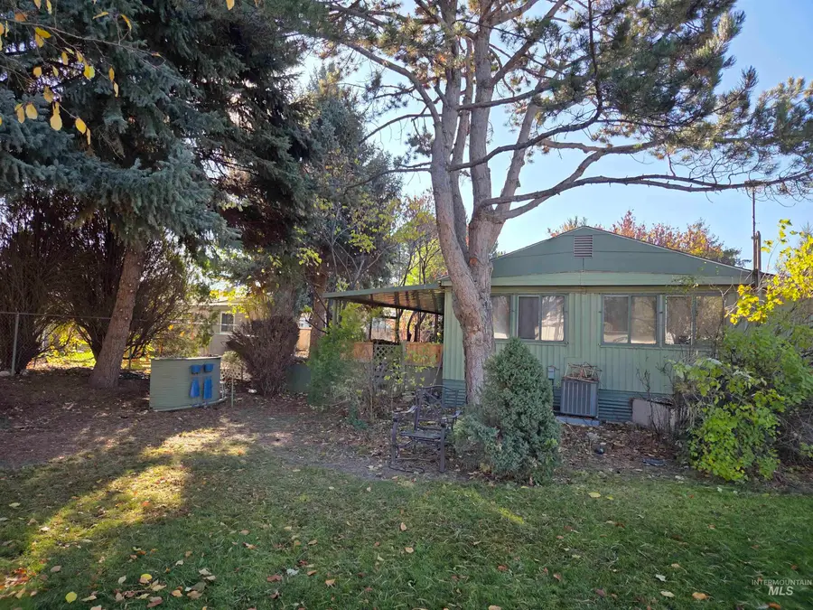 1715 W Flamingo Ave Trlr 3 #TRLR 3, Nampa, ID 83651 - #2