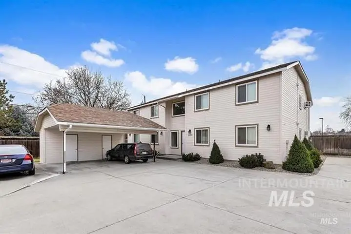 2555 W Malad St, Boise, ID 83705 - #1