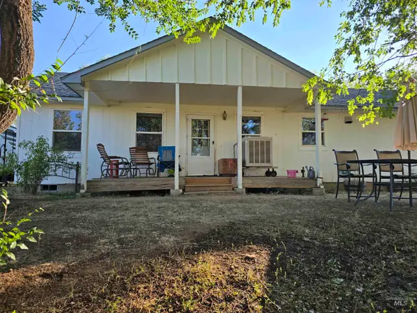 2218 Kilborn Ln, Mesa, ID 83643