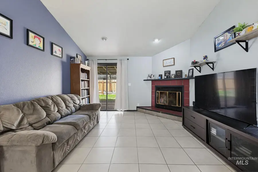 8792 W Canterbury St., Boise, ID 83704 - #3