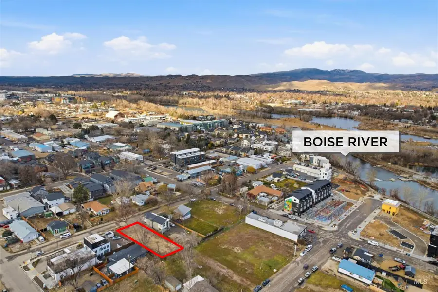 205 E 35th St, Garden City, ID 83714 - #2