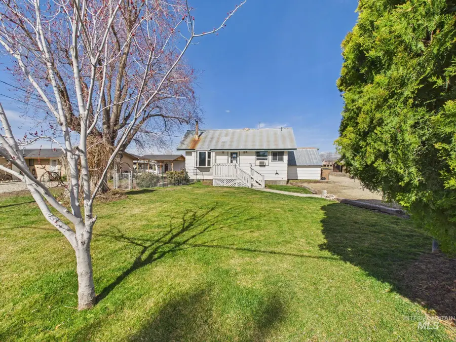 488 E Idaho Blvd, Emmett, ID 83617 - #2