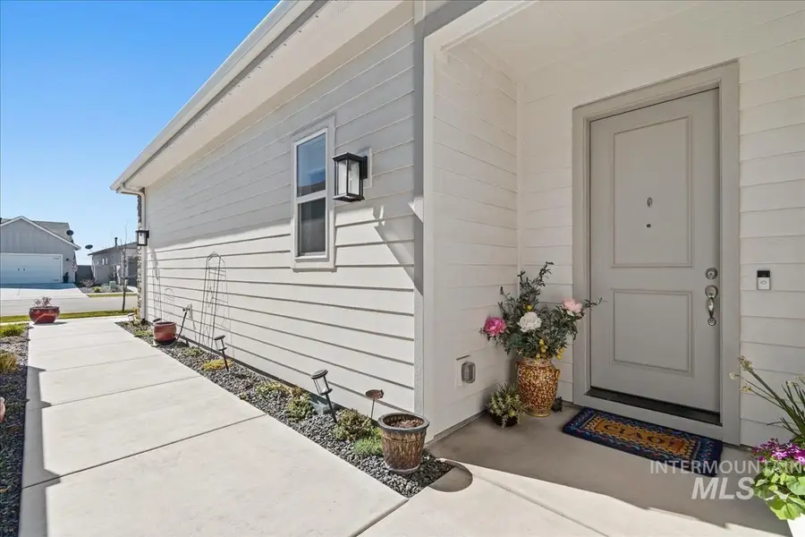 8680 W Pickett Creek St, Star, ID 83669 - #3